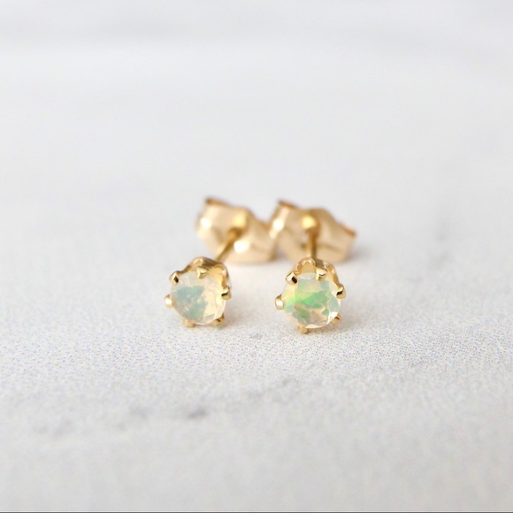 3mm genuine opal stud earrings 14k GF - Picture 7 of 12